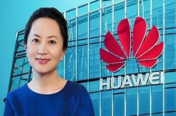 中国驻加拿大大使馆相关人员到机场为孟晚舟送行